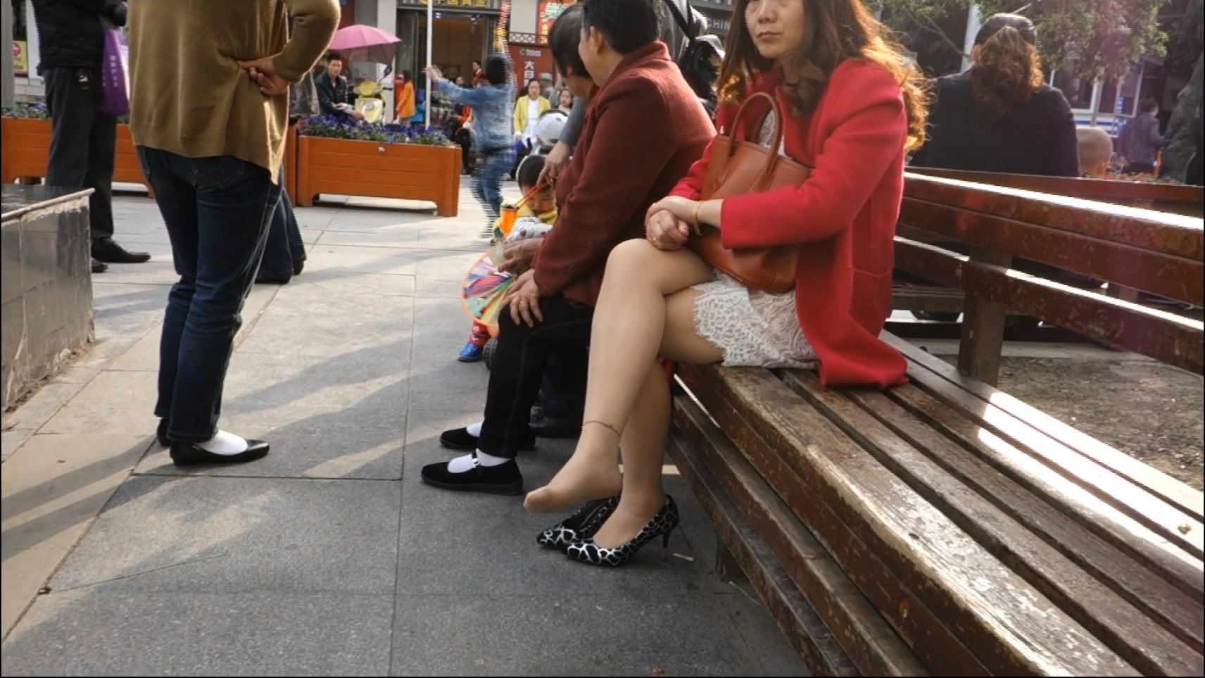 streetsnapnylon[00 01 12][20181203 221304 9]